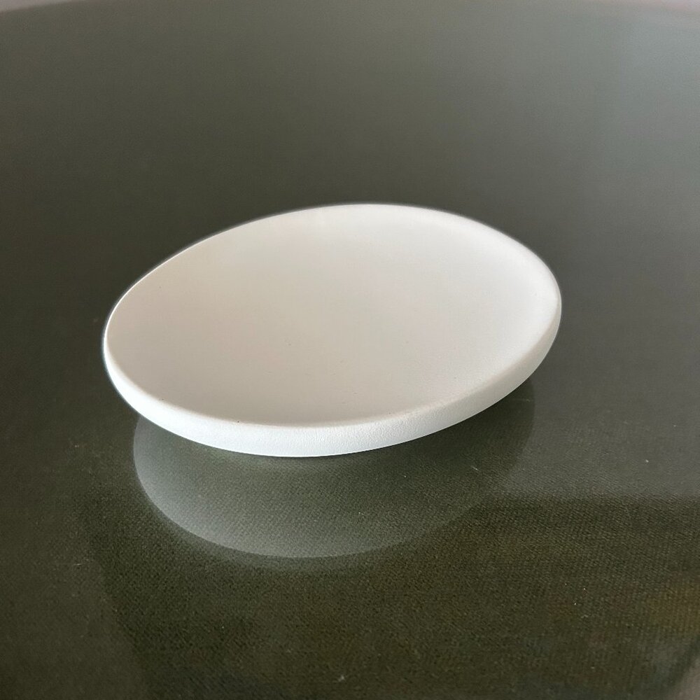 Kassatex NWT White Soap Dish